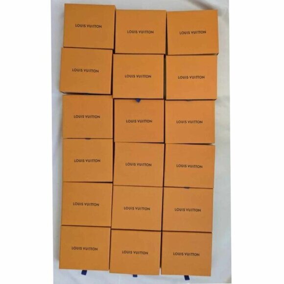 Authentic Louis Vuitton 1 Box for Wallet [ Price per Box] 165-121924 - Picture 16 of 16